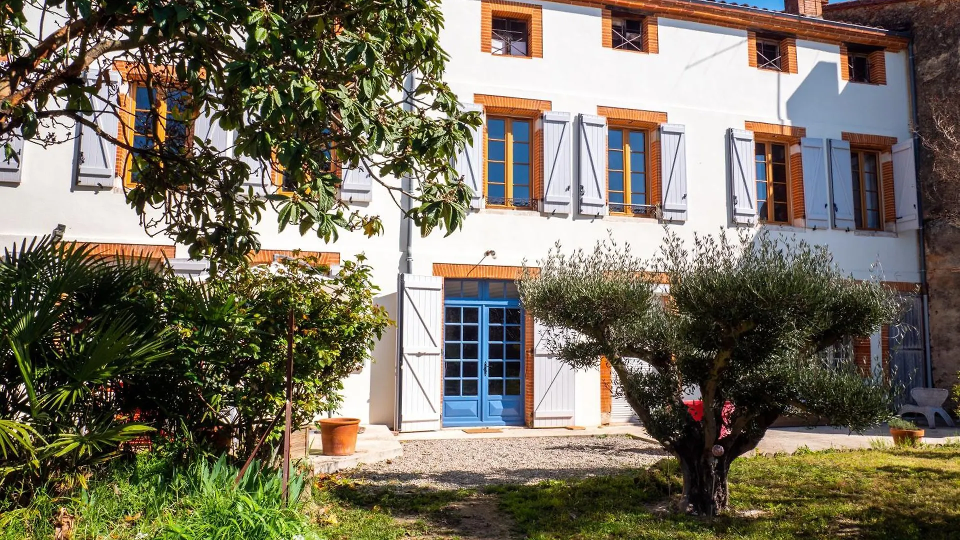 La Chambre Du Soleil Lezat-sur-Leze Guest house